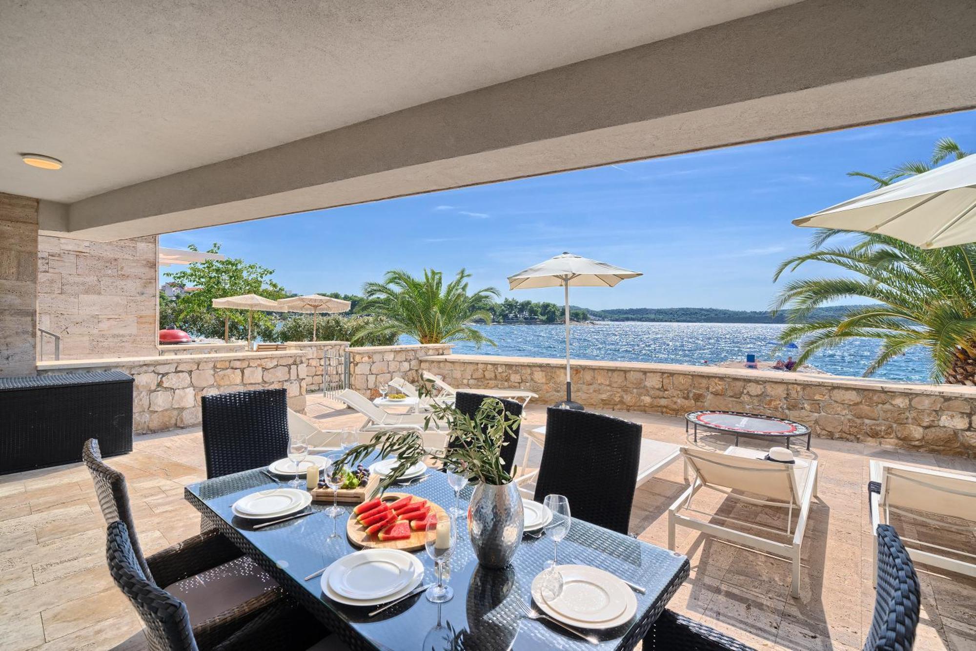 טרוגיר Livingstone Beach House חדר תמונה