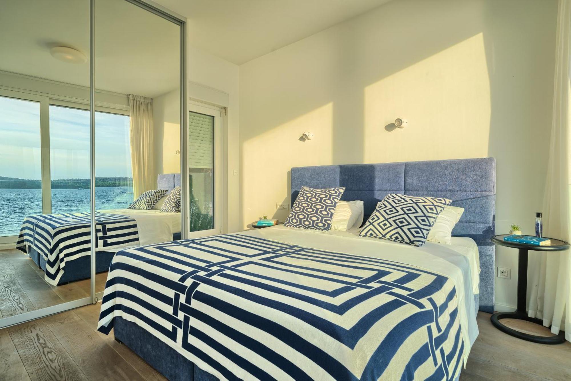 טרוגיר Livingstone Beach House חדר תמונה
